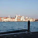 Stella Marina 1 *